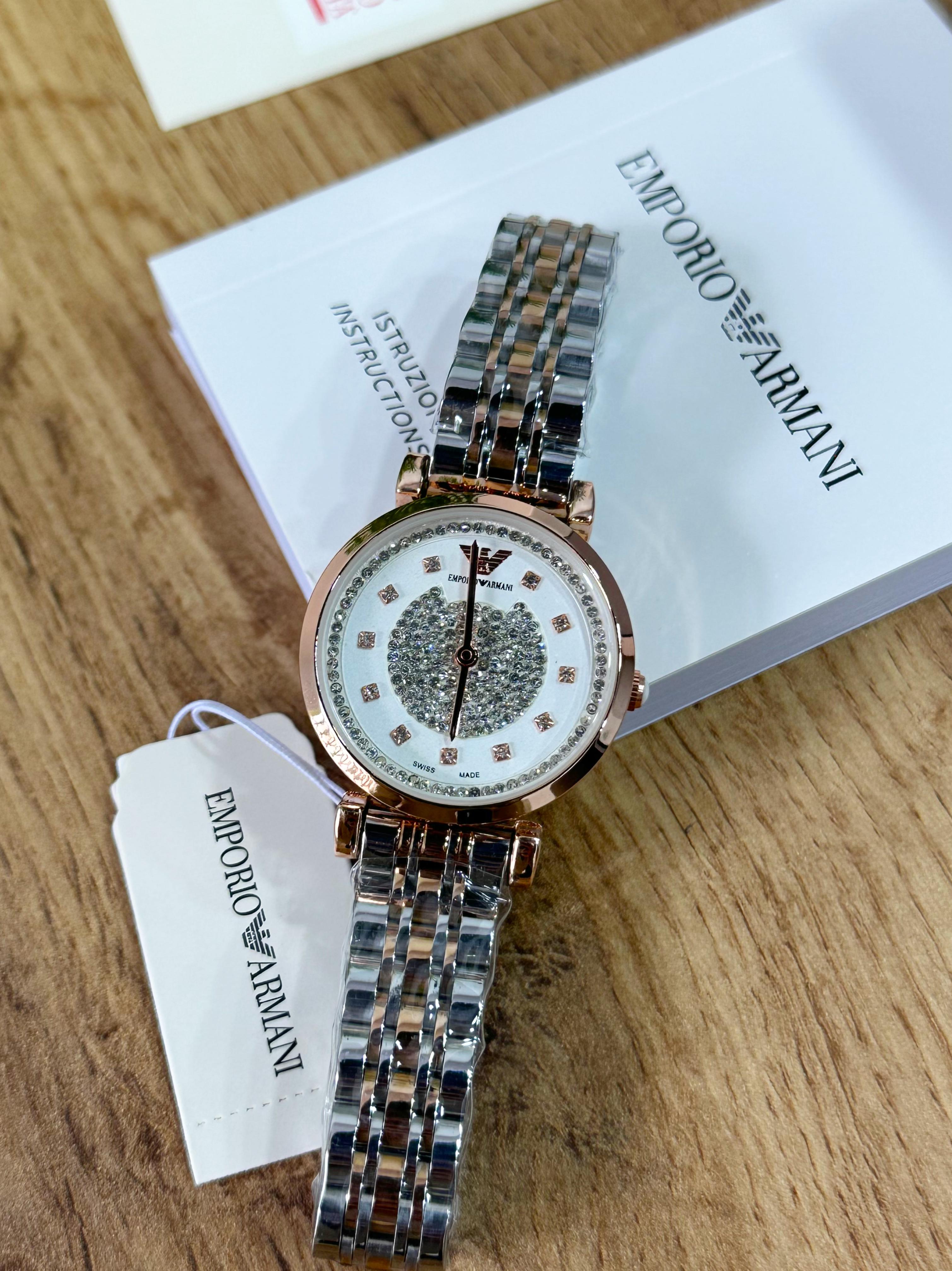 Empori_o Arman_i latest arrival for her