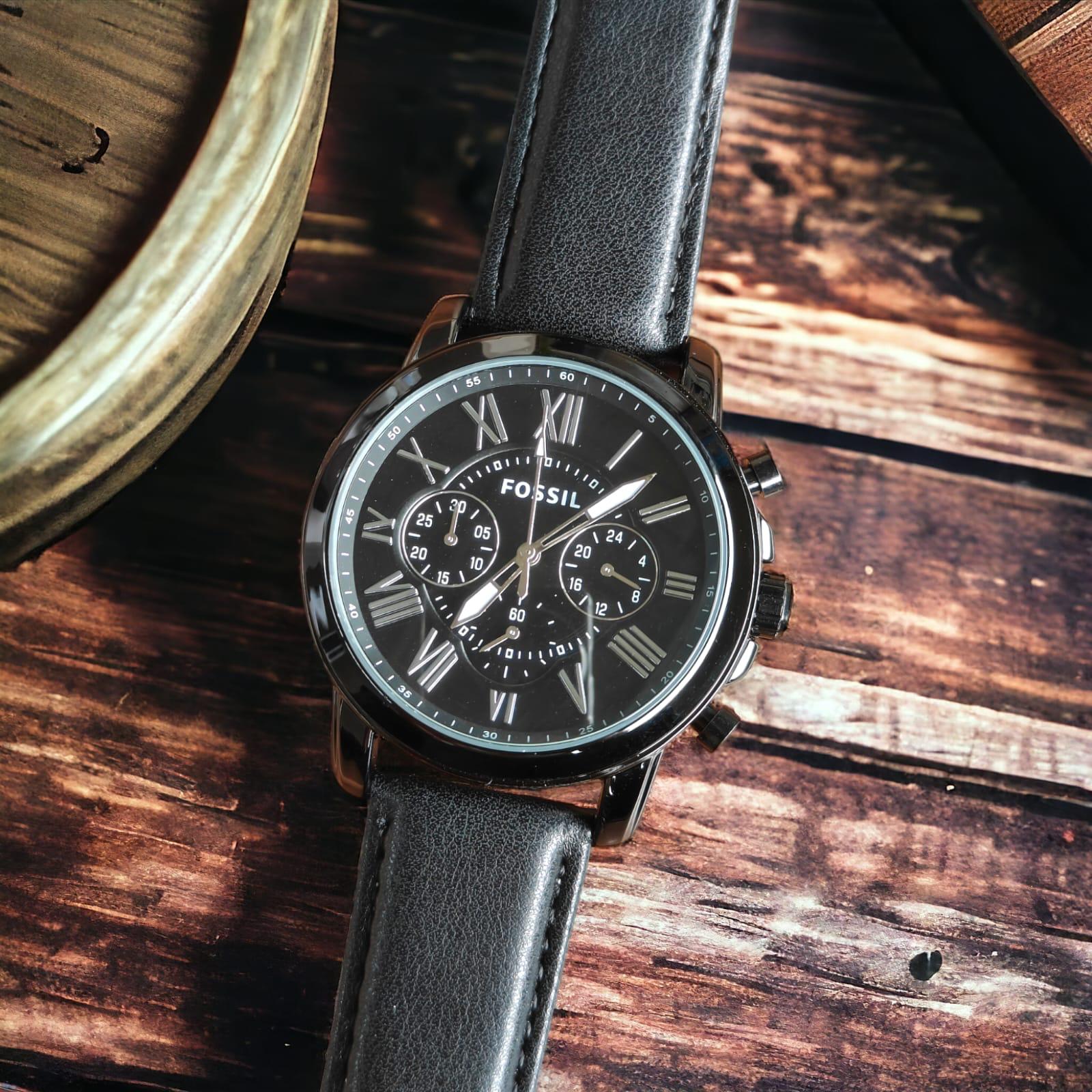 WG Fossiil Chronograph Leather Watch Black